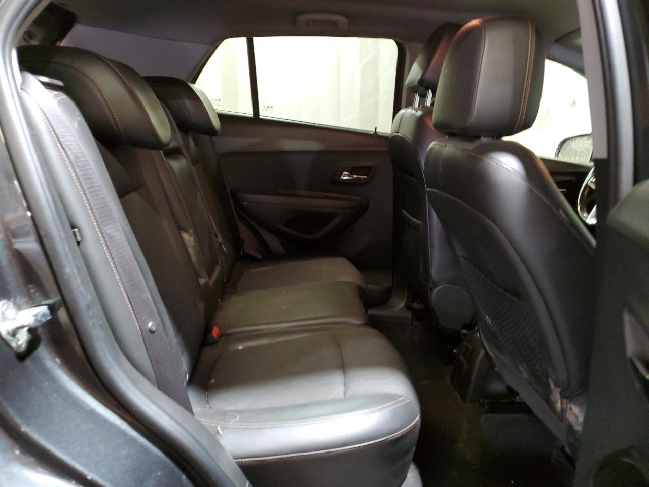 KL7CJPSB0JB725182 2018 Chevrolet Trax 1Lt