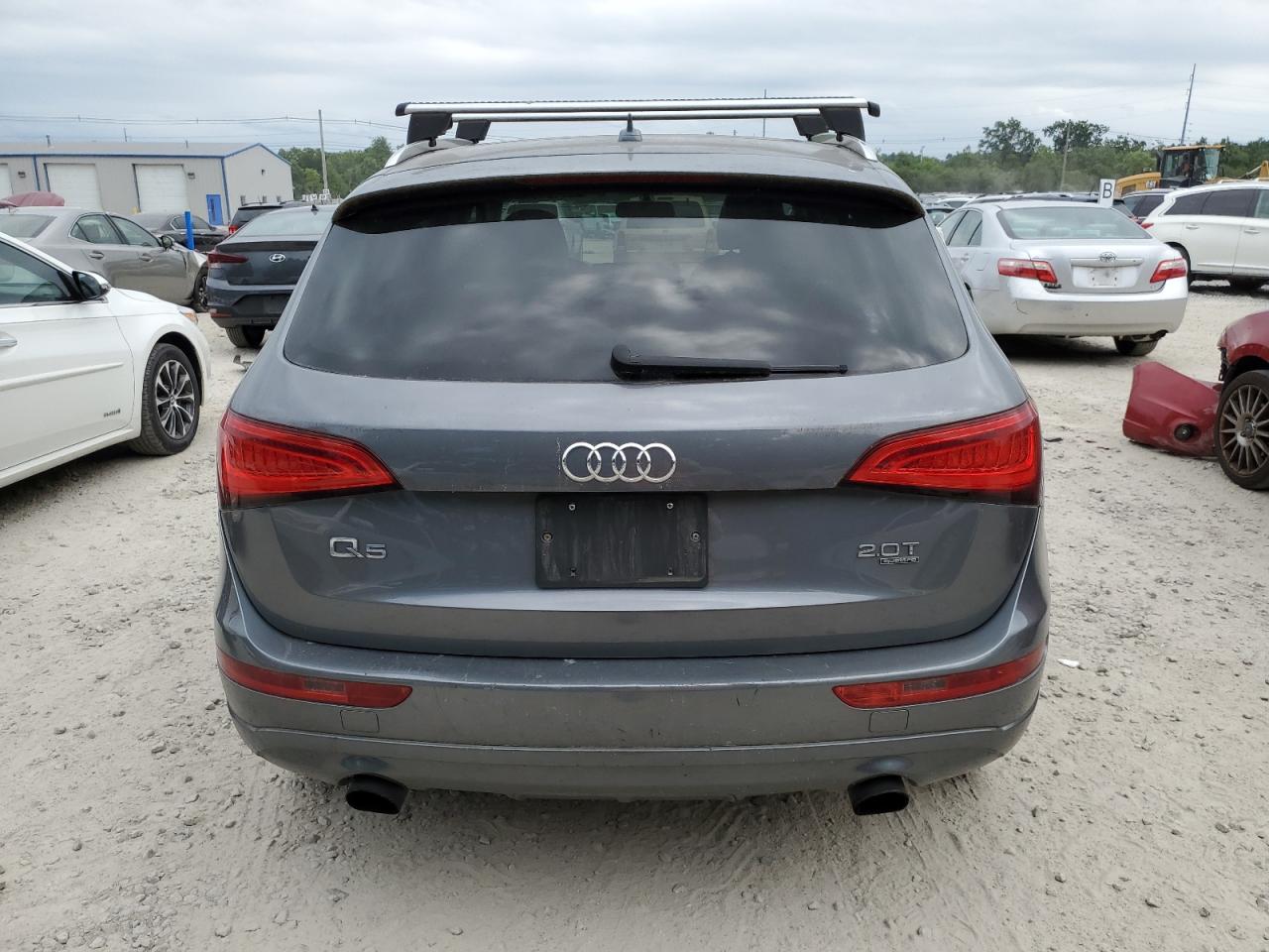 WA1CFAFP0EA006298 2014 Audi Q5 Premium