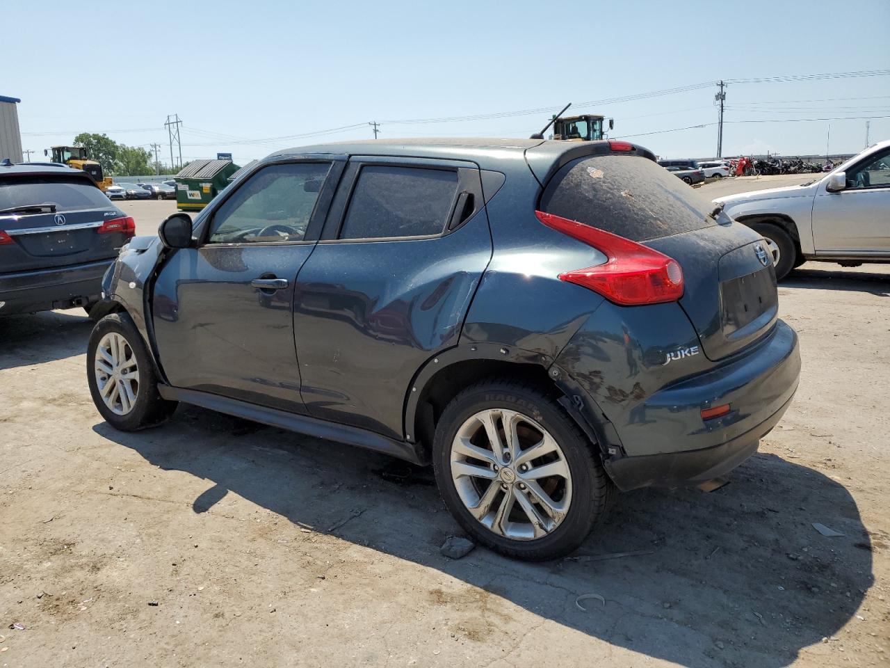 2014 Nissan Juke S vin: JN8AF5MR3ET357952