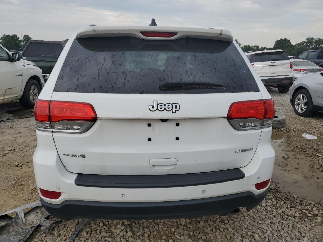 2018 Jeep Grand Cherokee Laredo vin: 1C4RJFAGXJC278486