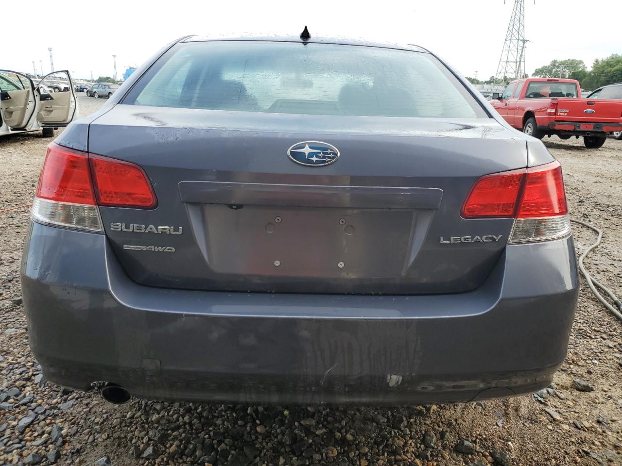 4S3BMCD65E3012843 2014 Subaru Legacy 2.5I Premium