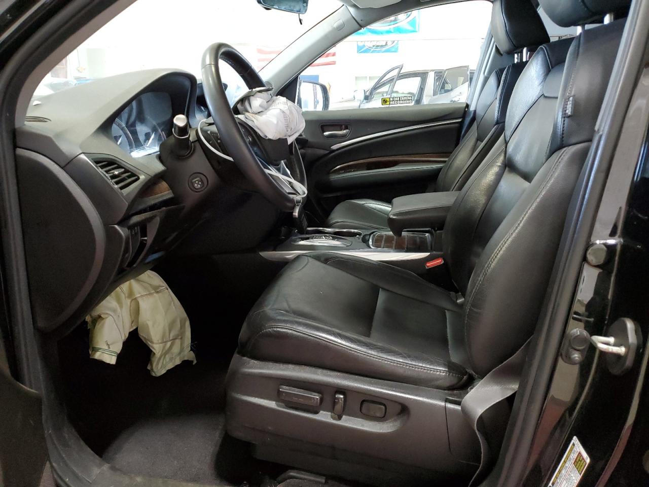 5J8YD4H30JL001096 2018 Acura Mdx