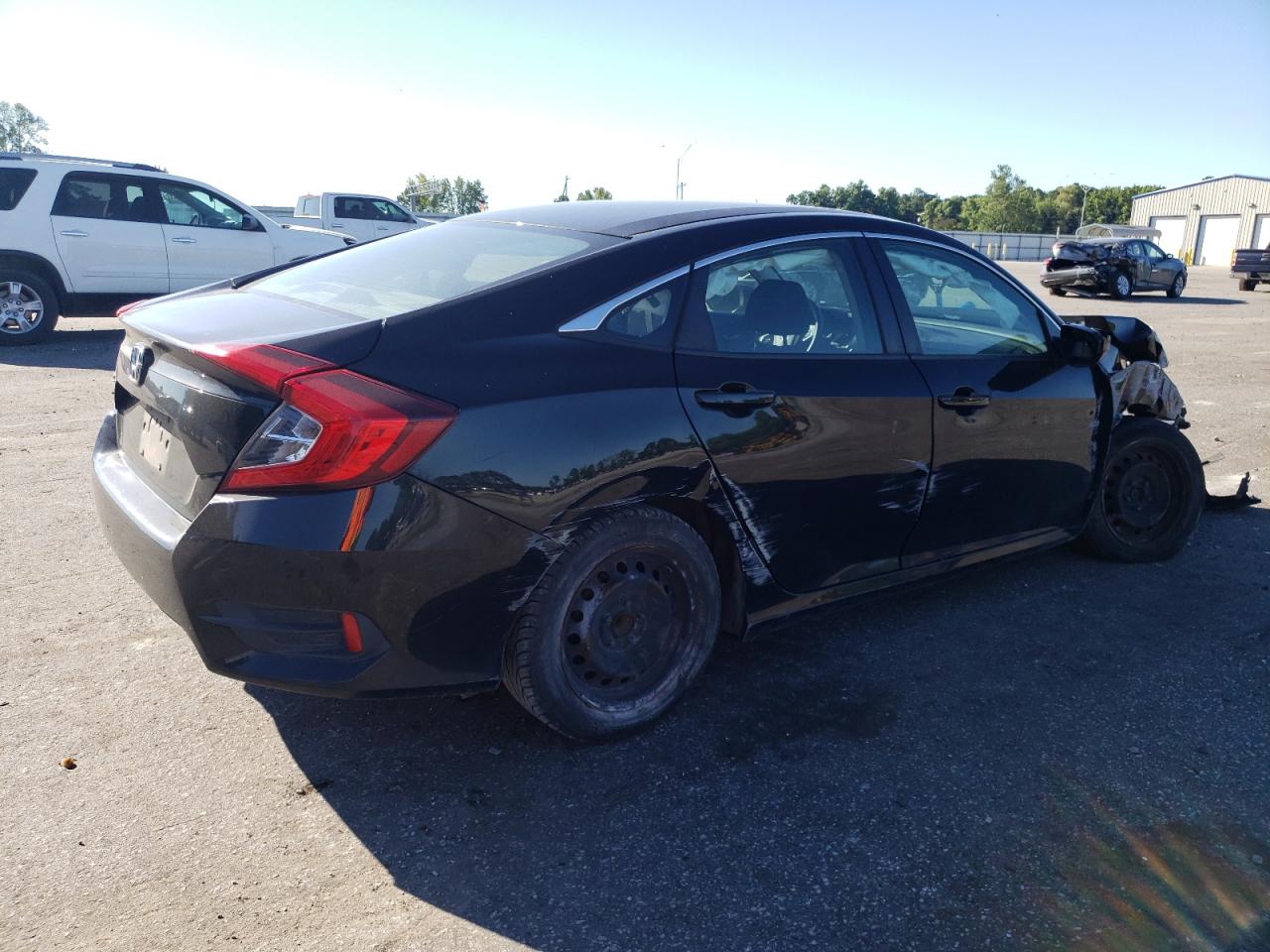 2018 Honda Civic Lx vin: 2HGFC2F55JH605520