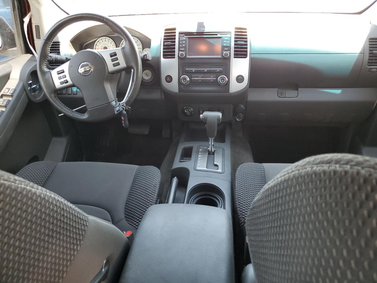 5N1AN0NW4DN824879 2013 Nissan Xterra X