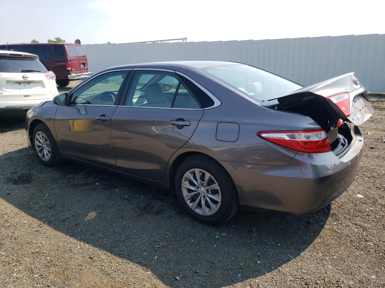 4T4BF1FK4FR457287 2015 Toyota Camry Le