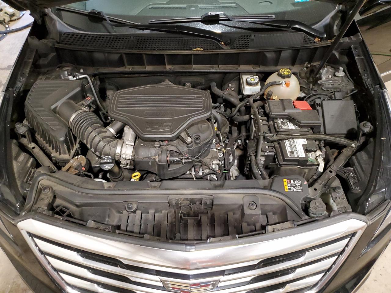 1GYKNDRS8KZ213468 2019 Cadillac Xt5 Luxury