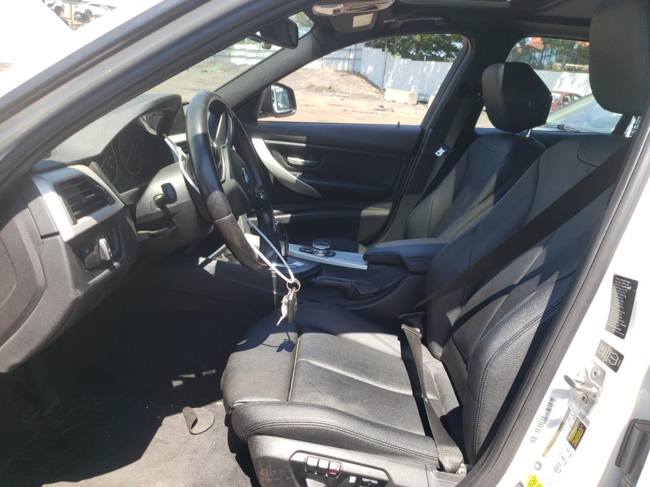 WBA3C3C58EF985484 2014 BMW 320 I xDrive