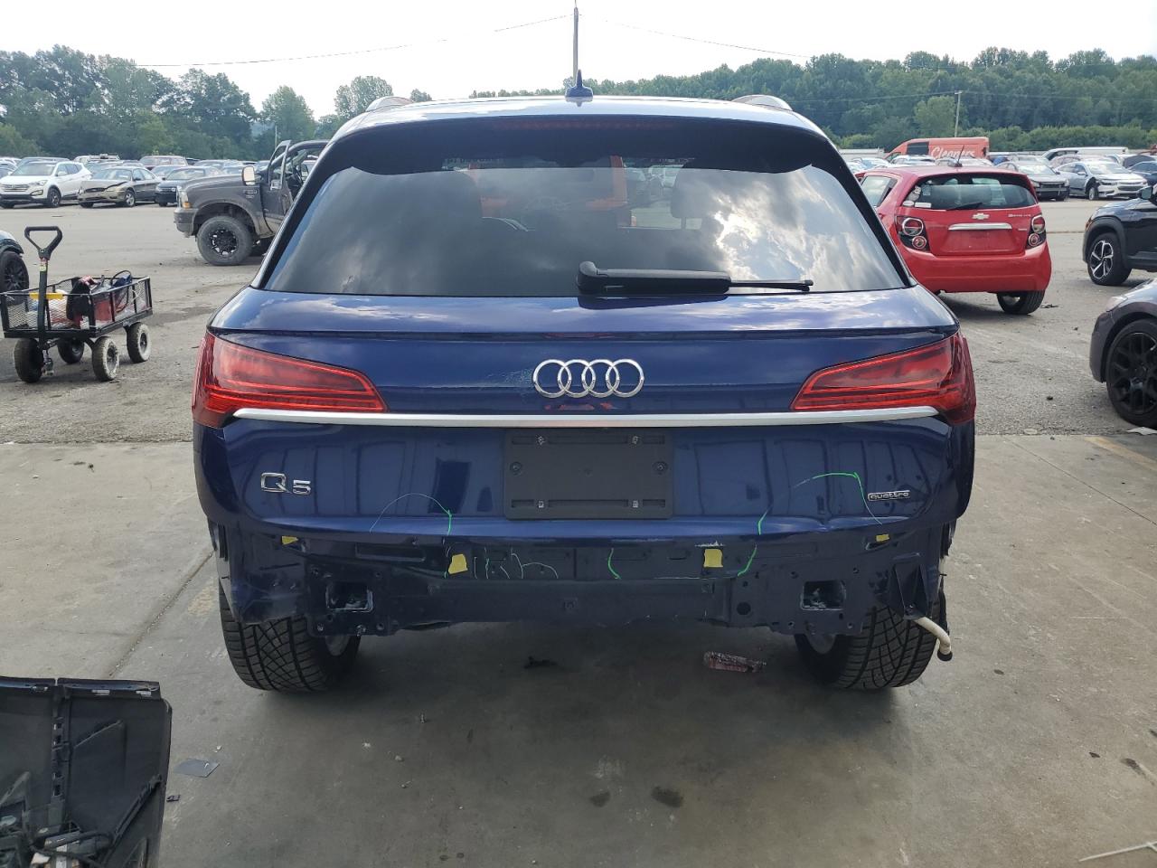 WA1BAAFY7M2055607 2021 Audi Q5 Premium Plus