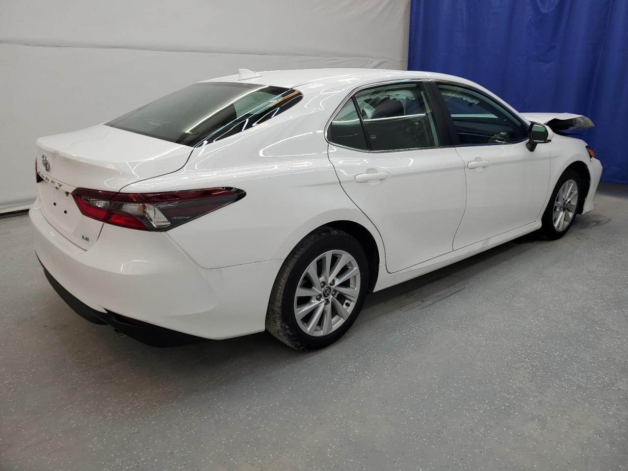 Lot #2696502036 2023 TOYOTA CAMRY LE