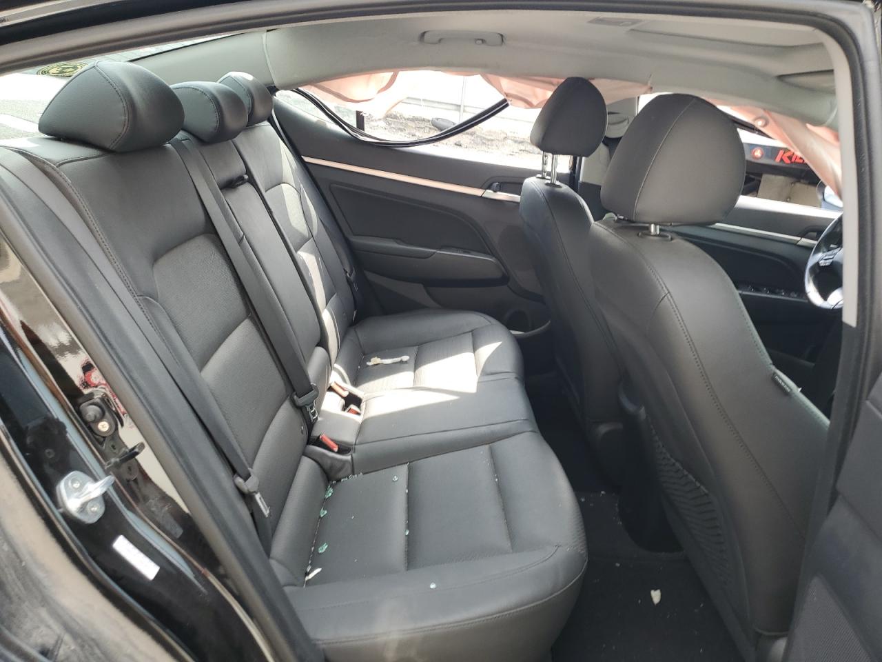 KMHD84LF7KU805924 2019 Hyundai Elantra Sel