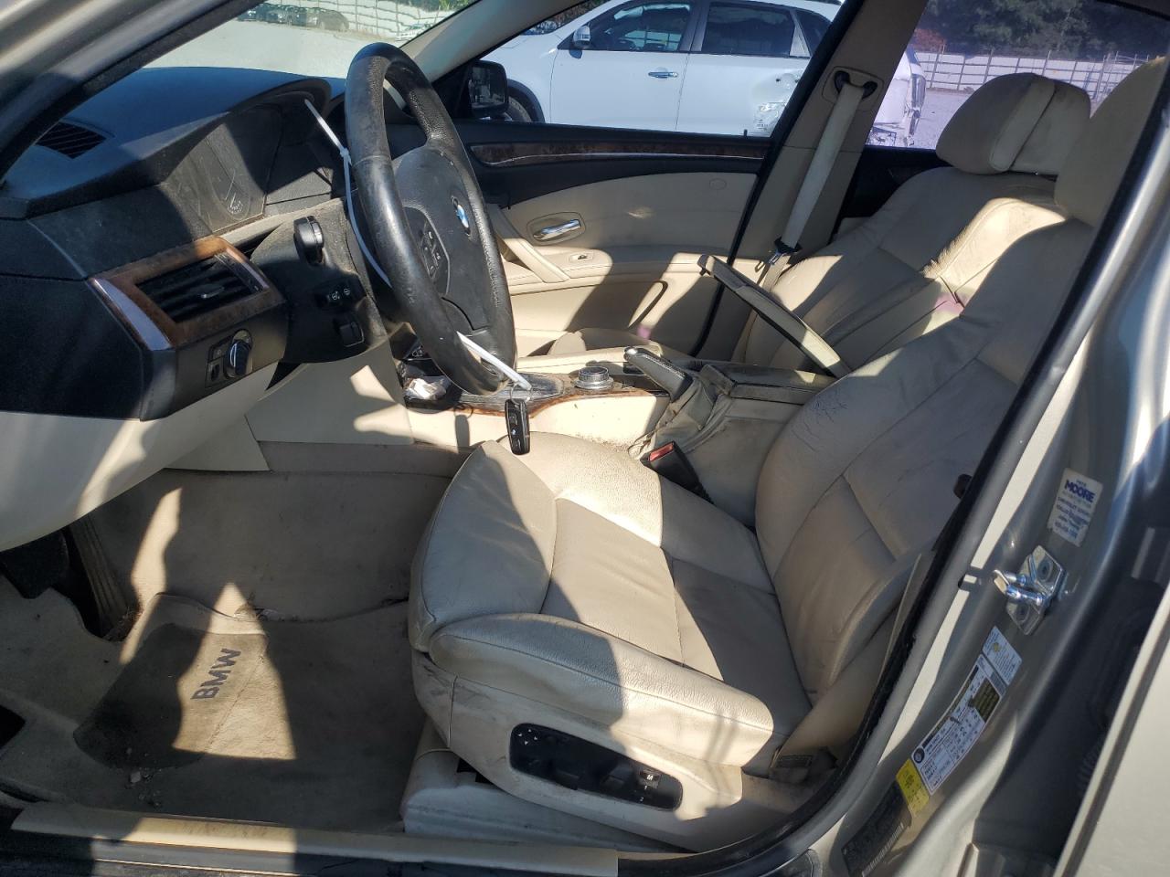 WBANU53548CT12599 2008 BMW 528 I