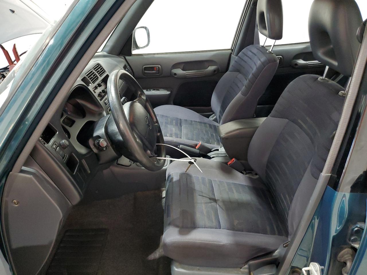 JT3GP10V4V7015826 1997 Toyota Rav4