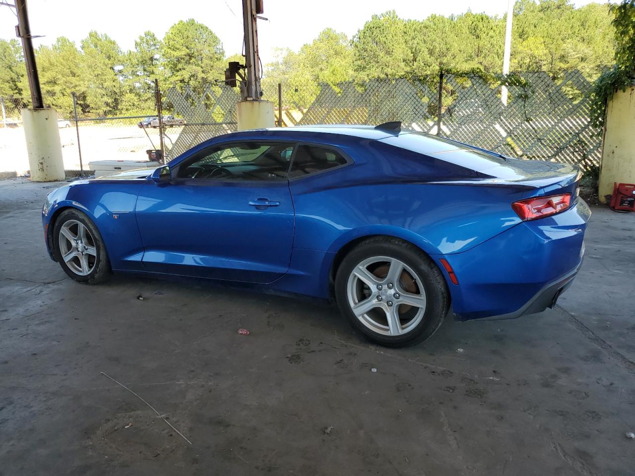 2017 Chevrolet Camaro Lt vin: 1G1FB1RX8H0196509