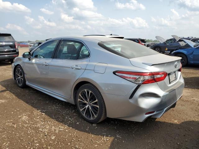 4T1B11HK4JU118771 2018 TOYOTA CAMRY - Image 2