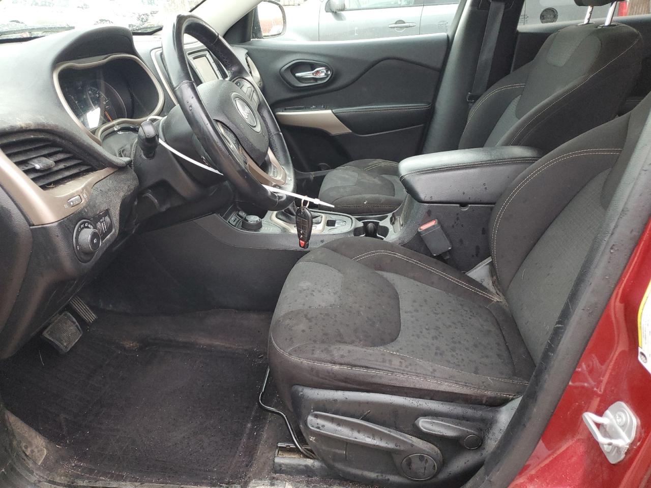 1C4PJMCB6HW657362 2017 Jeep Cherokee Latitude