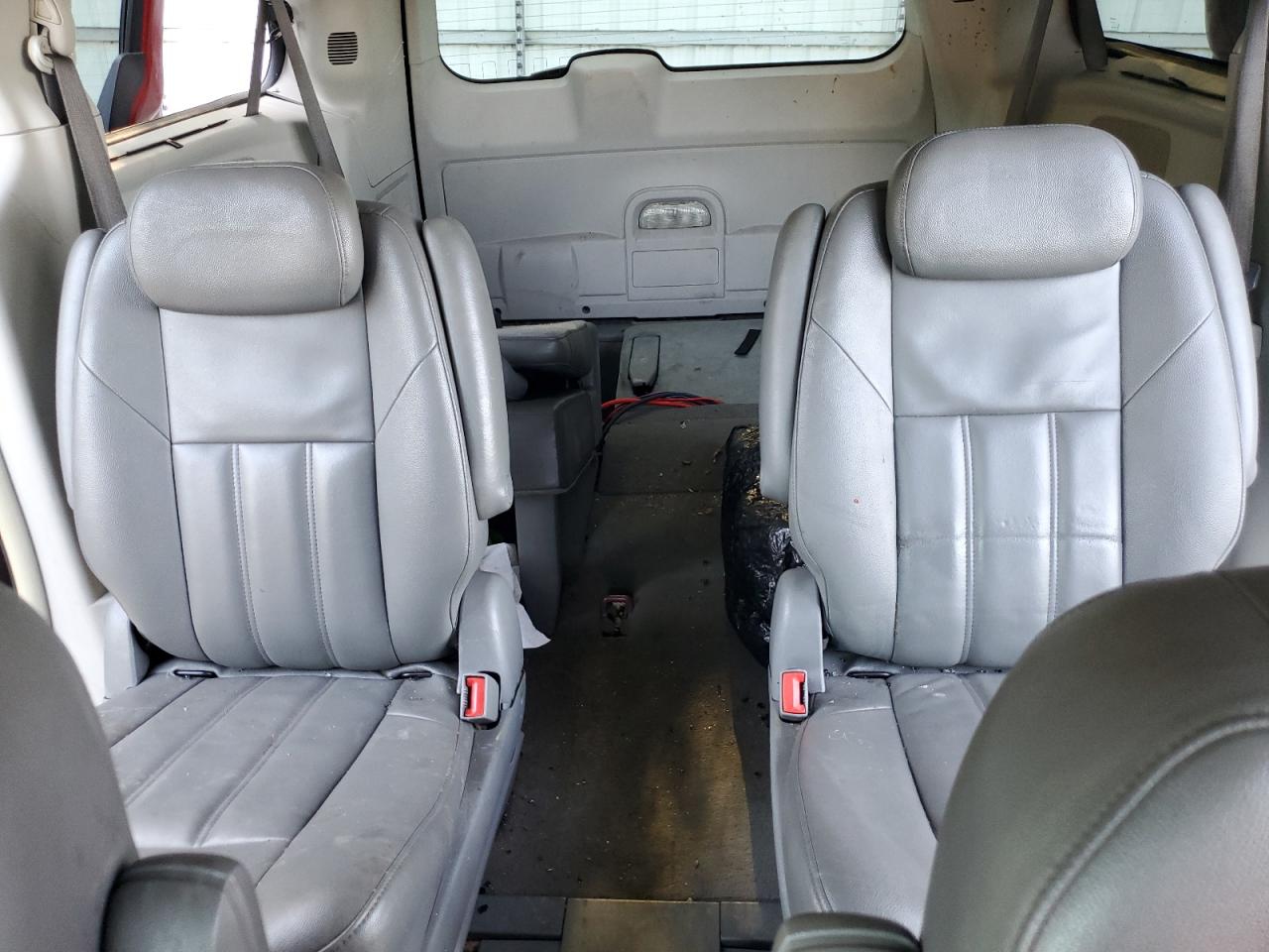 2A8HR54P28R735960 2008 Chrysler Town & Country Touring