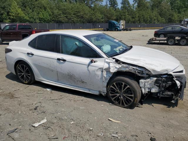 VIN 4T1B11HK2JU062345 2018 Toyota Camry, L no.4