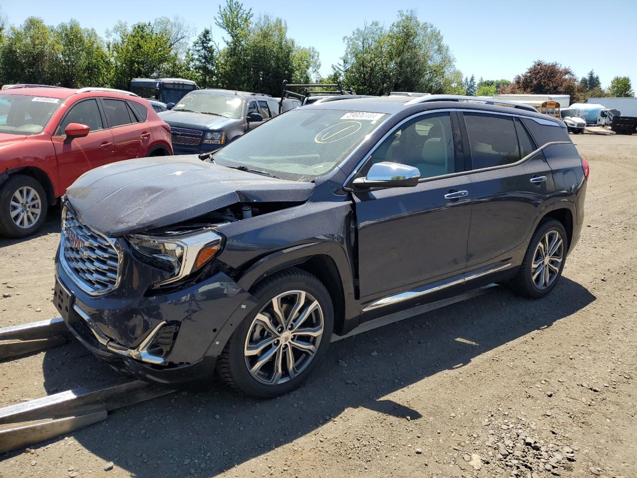 3GKALSEX4JL307192 GMC DENALI 2018