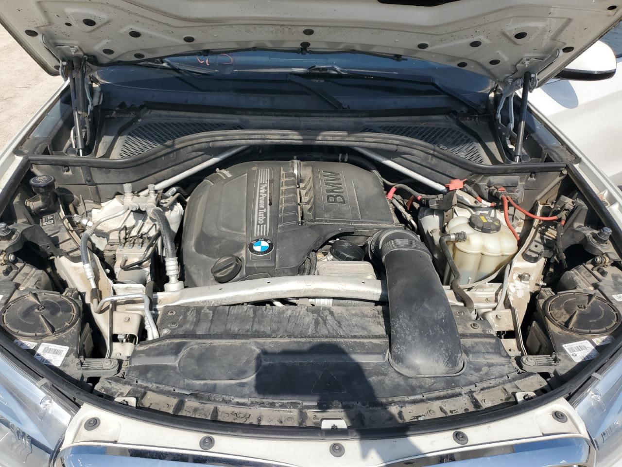 5UXKR2C30H0X05486 2017 BMW X5 Sdrive35I