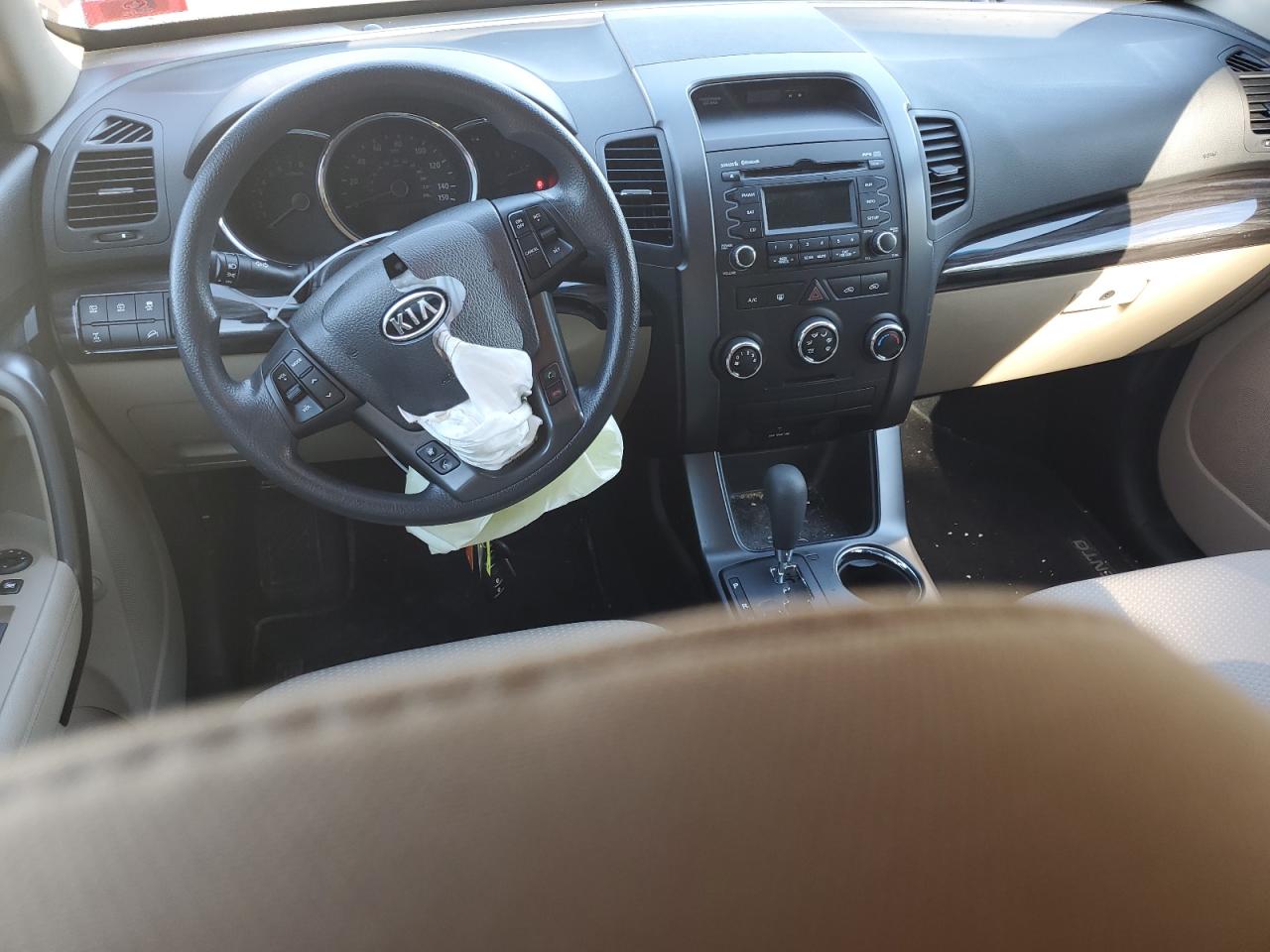 5XYKTDA69CG222867 2012 Kia Sorento Base