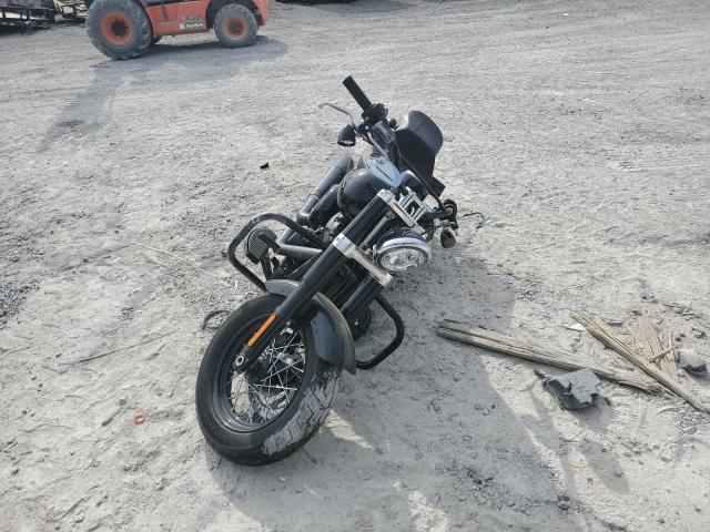 2020 HARLEY-DAVIDSON FLSL 1HD1YDJ12LB036131