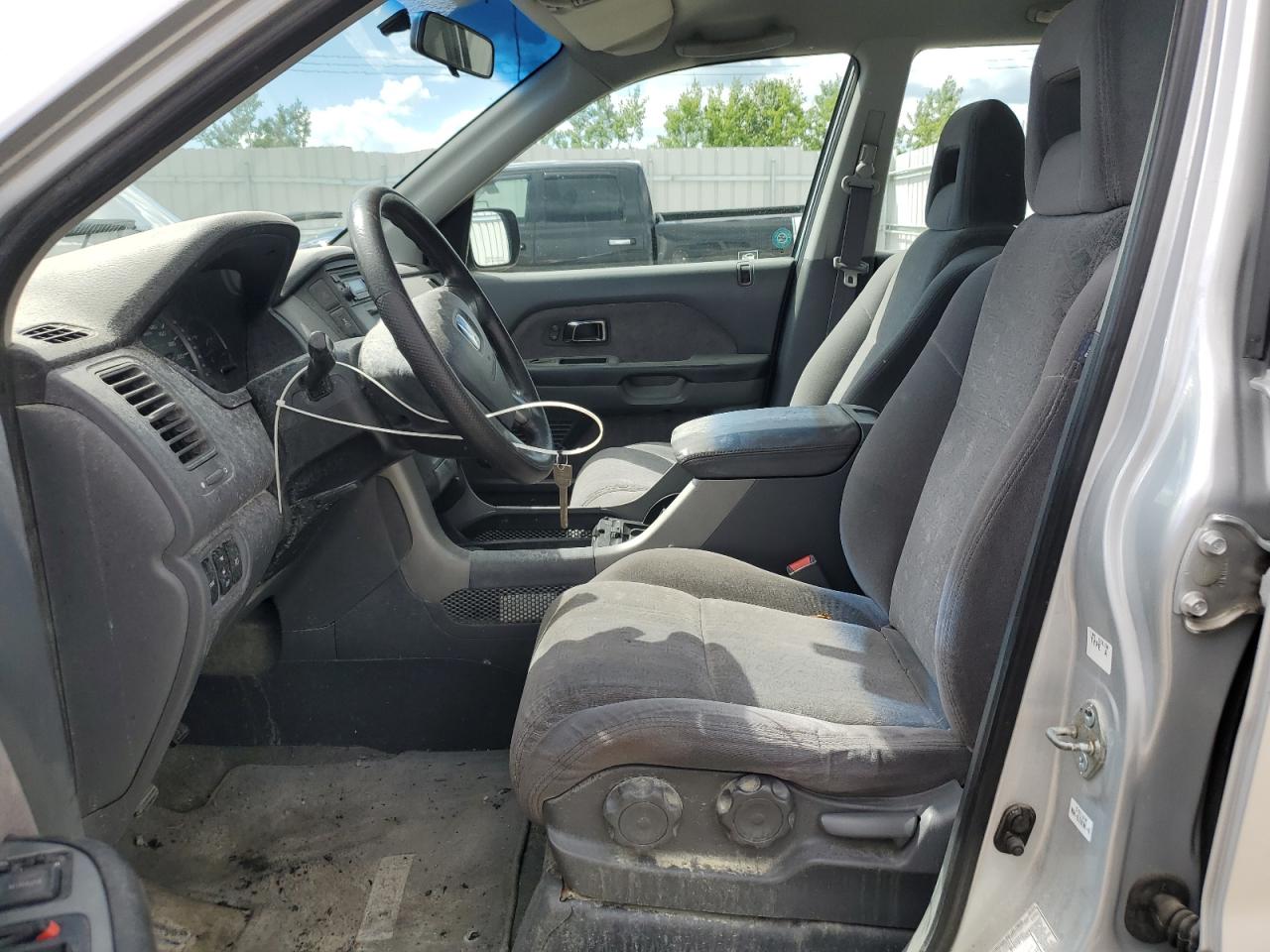 2HKYF18174H003412 2004 Honda Pilot Lx