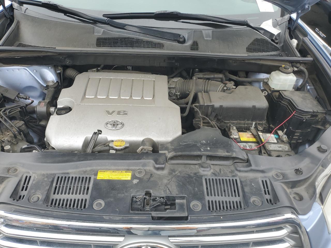 JTEDK3EH3A2155798 2010 Toyota Highlander Limited