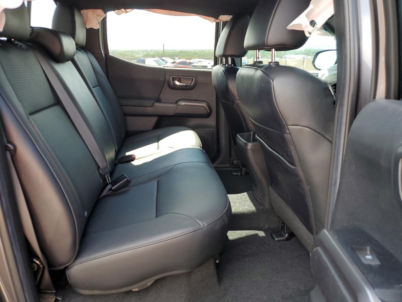 3TYCZ5AN8NT095152 2022 Toyota Tacoma Double Cab