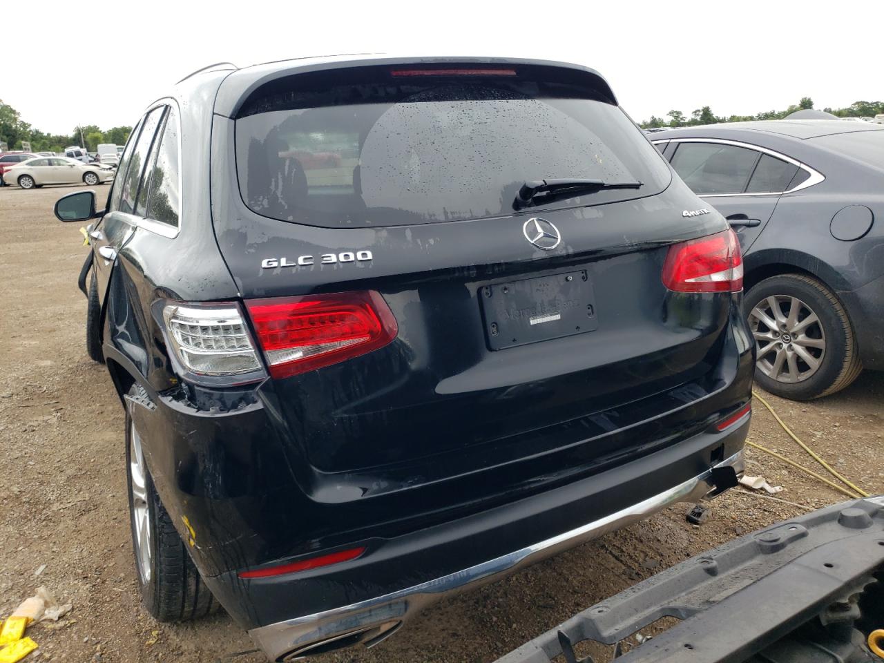 WDC0G4KBXJV056625 2018 Mercedes-Benz Glc 300 4Matic