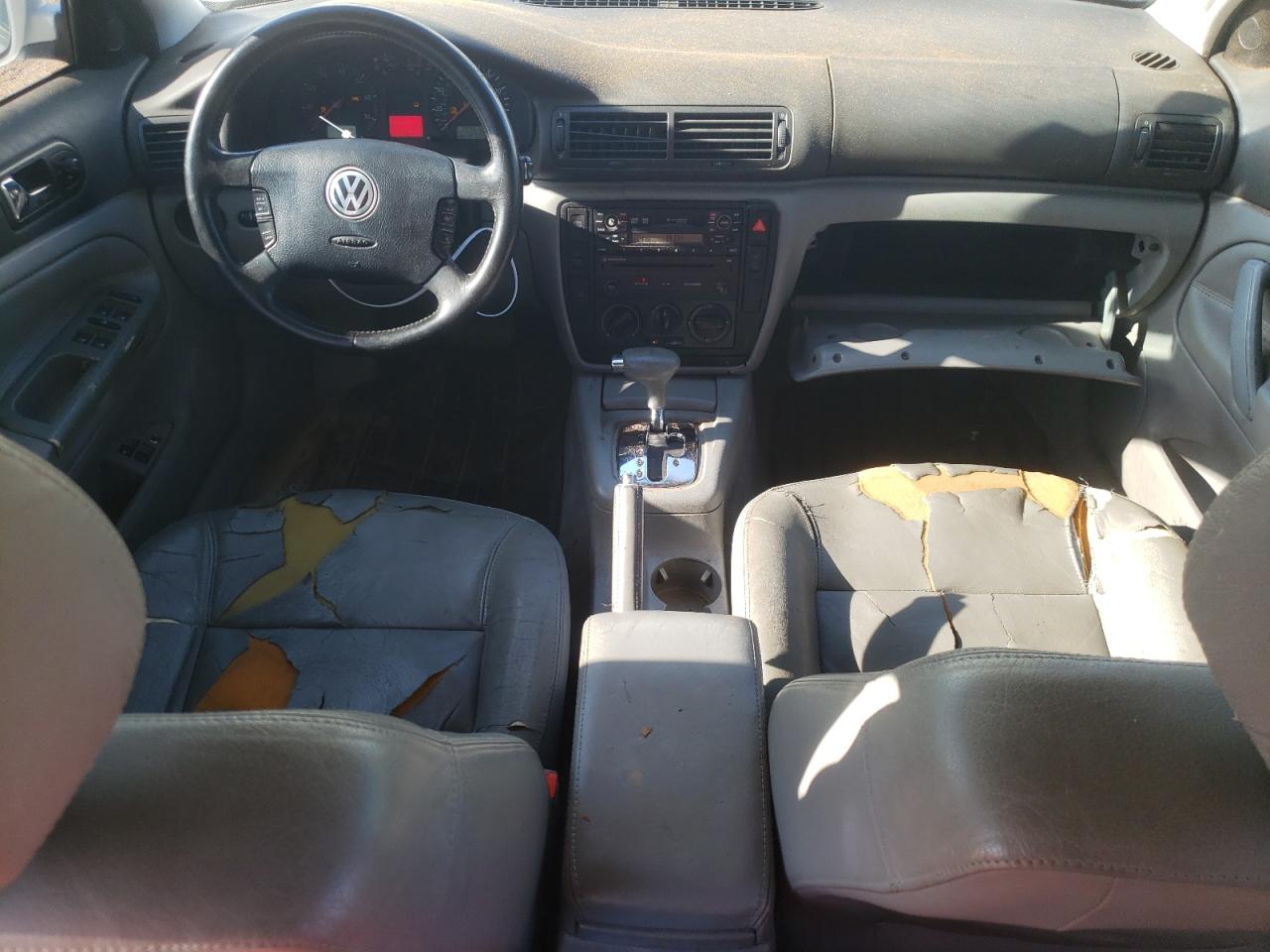 WVWAC63B41P025763 2001 Volkswagen Passat Gls