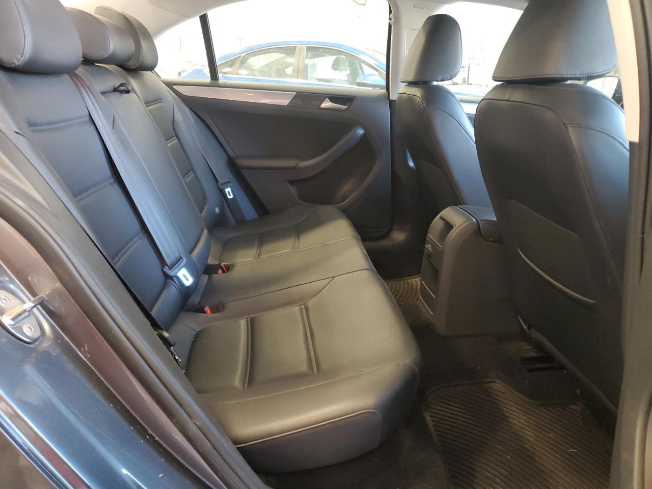 3VWDB7AJXHM397668 2017 Volkswagen Jetta Se