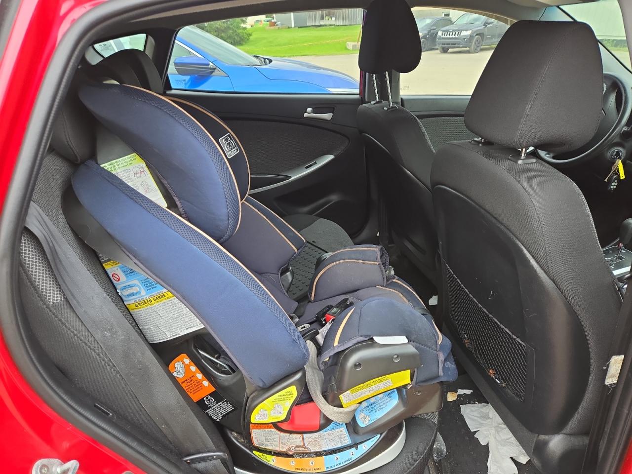 KMHCT5AE8EU181792 2014 Hyundai Accent Gls