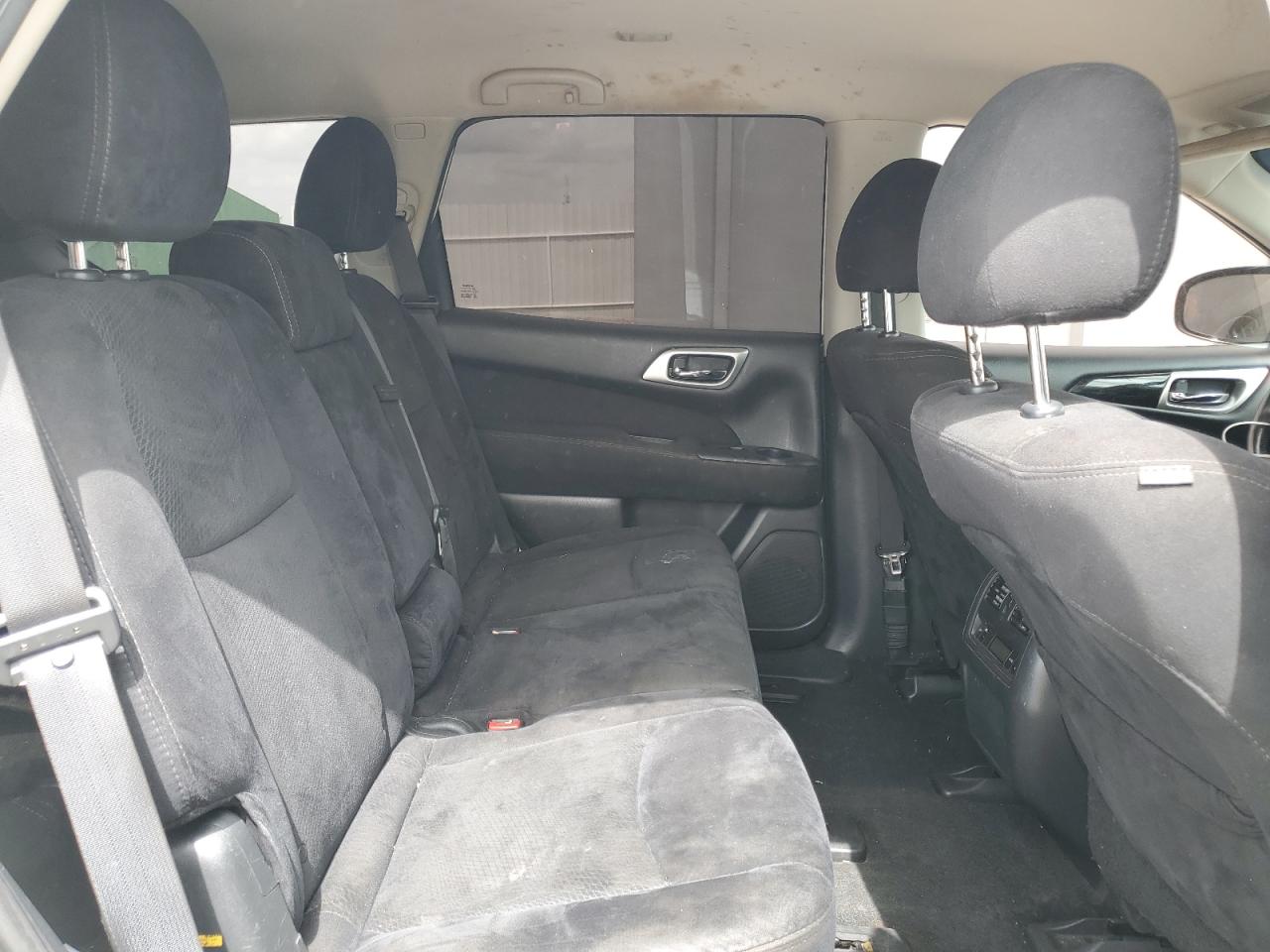 5N1AR2MN0GC617561 NISSAN PATHFINDER 2016