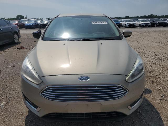 VIN 1FADP3N27GL205581 2016 Ford Focus, Titanium no.5