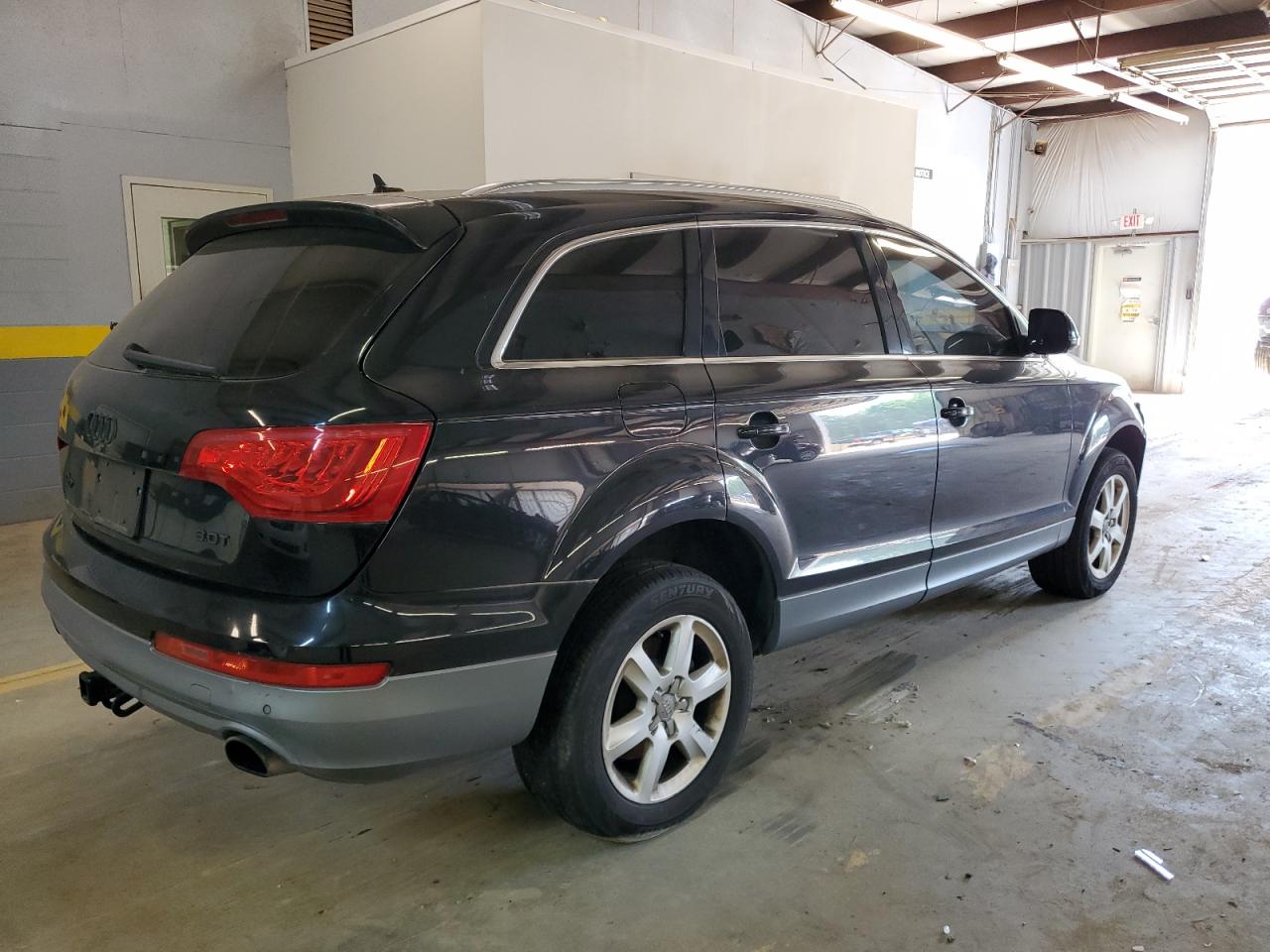 2013 Audi Q7 Premium Plus vin: WA1LGAFE1DD009672