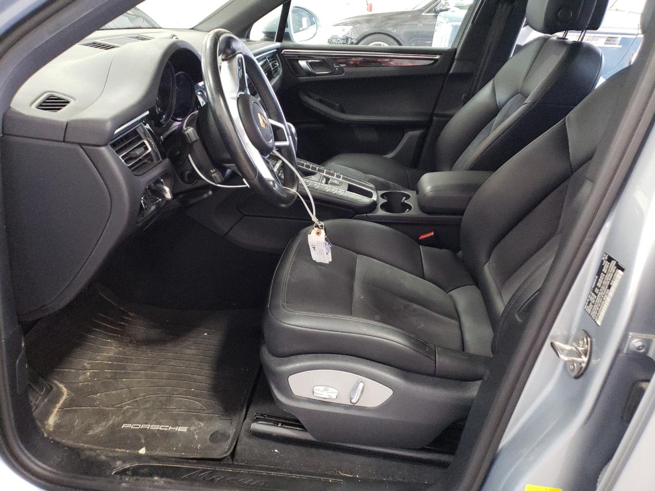 WP1AA2A5XMLB08703 2021 Porsche Macan