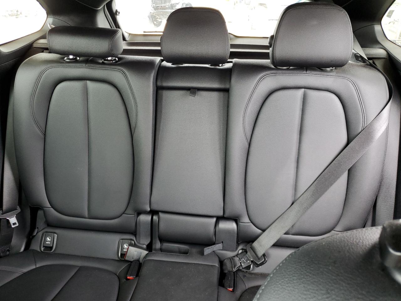 WBXHT3C57K5L89862 2019 BMW X1 xDrive28I