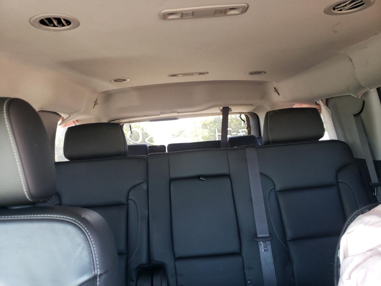 1GNSKBKCXHR137807 2017 Chevrolet Tahoe K1500 Lt