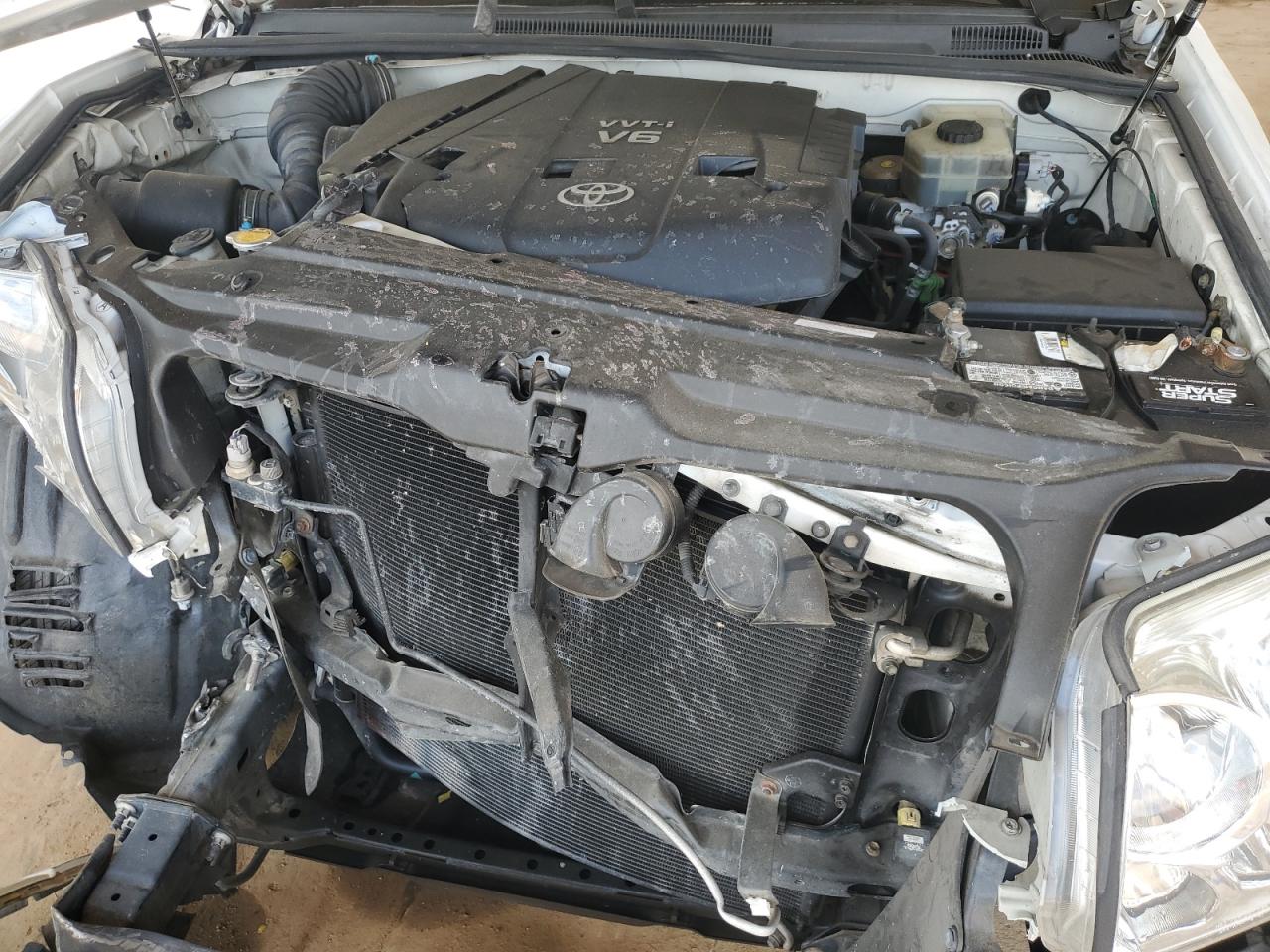 JTEZU17R448009356 2004 Toyota 4Runner Limited