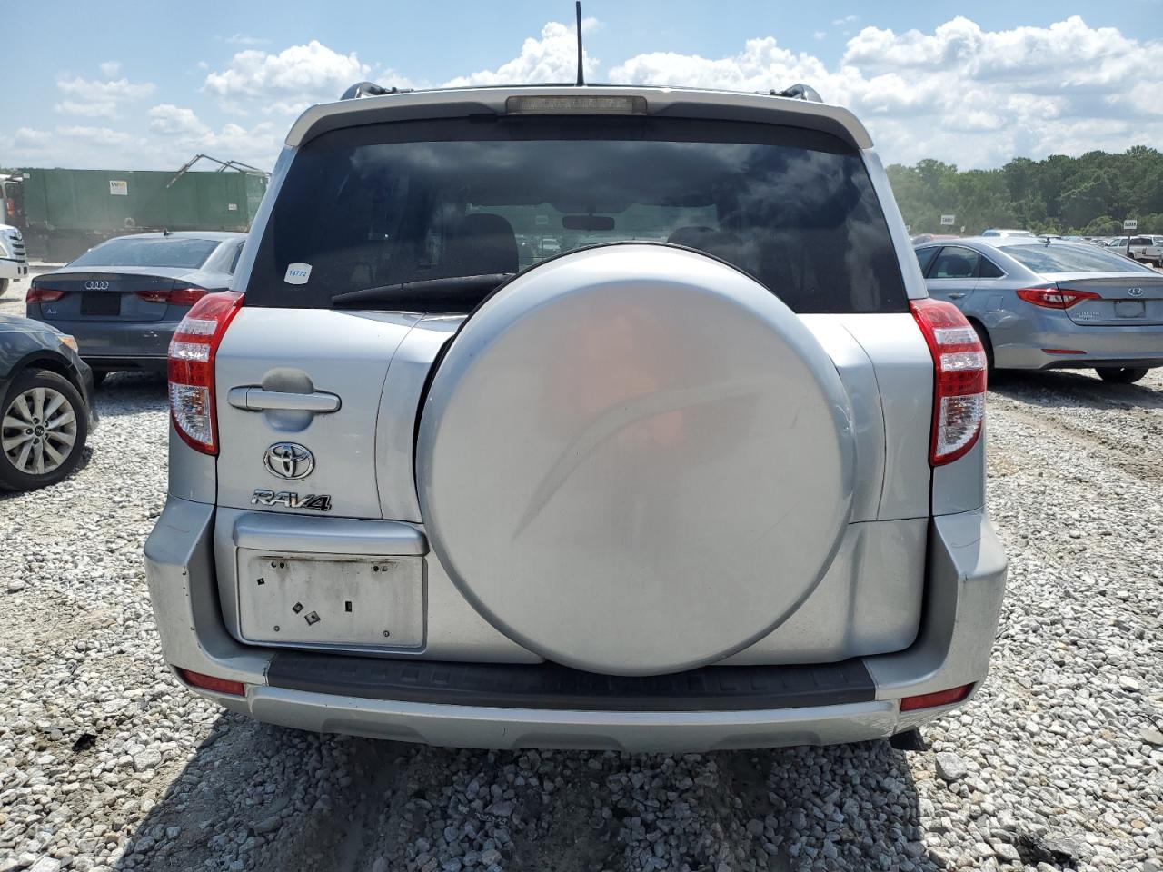 2T3ZF4DV3BW068634 2011 Toyota Rav4