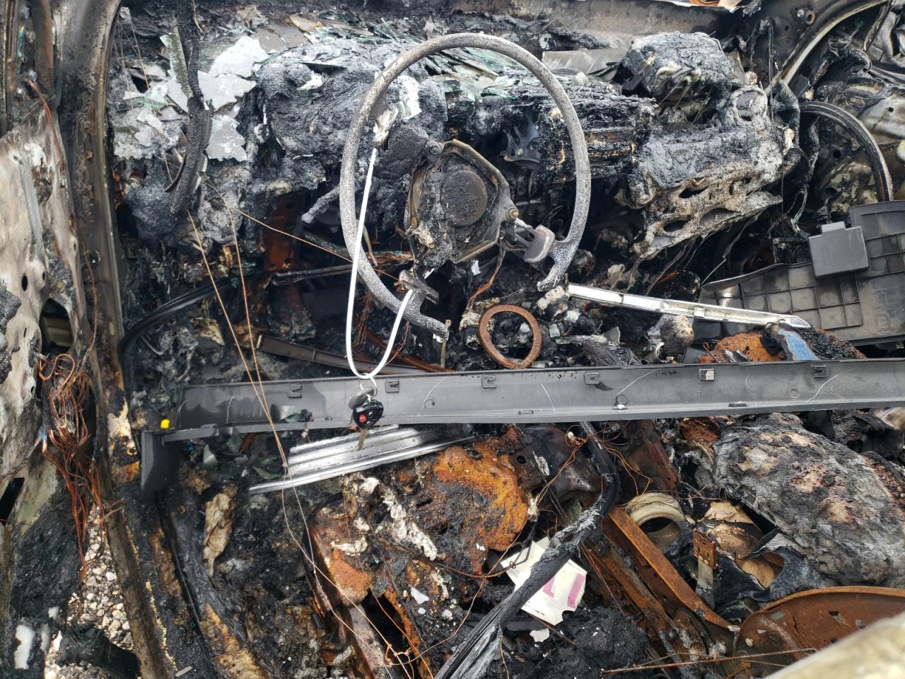 2T3JF4DV2BW097457 2011 Toyota Rav4