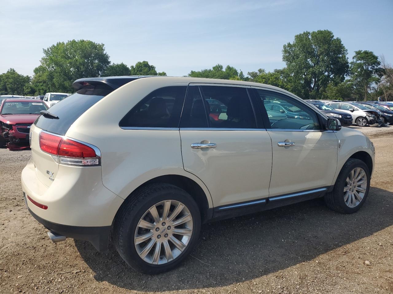 Lot #3020854676 2015 LINCOLN MKX