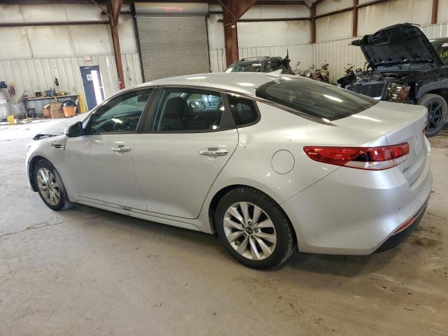 VIN 5XXGT4L3XJG256651 2018 KIA Optima, LX no.2