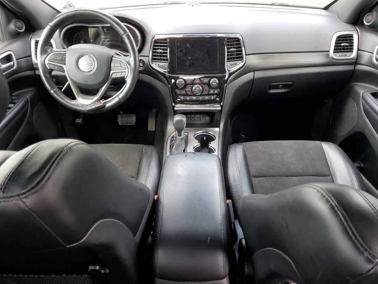 1C4RJFAG7MC549525 2021 Jeep Grand Cherokee Laredo