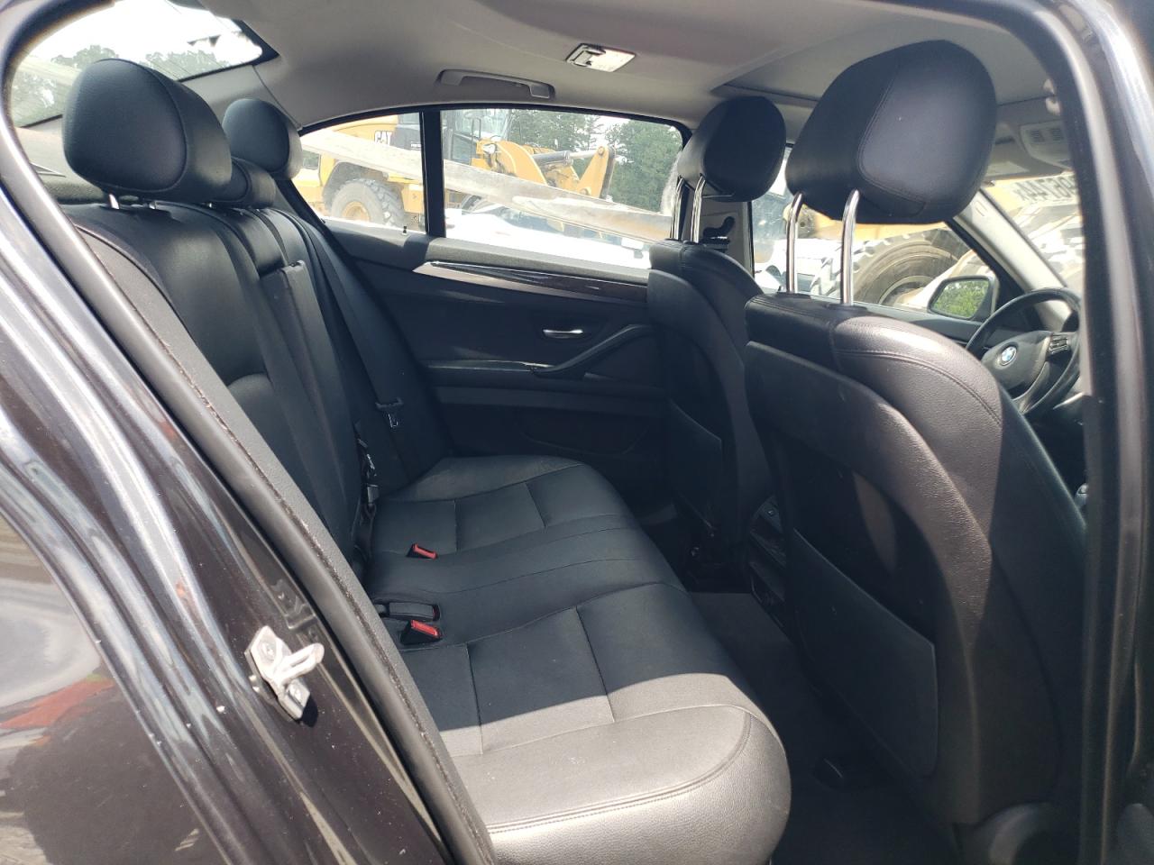 WBA5A7C55GG148002 2016 BMW 528 Xi