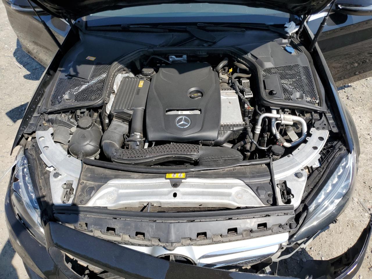 55SWF4KB2GU124506 2016 Mercedes-Benz C 300 4Matic