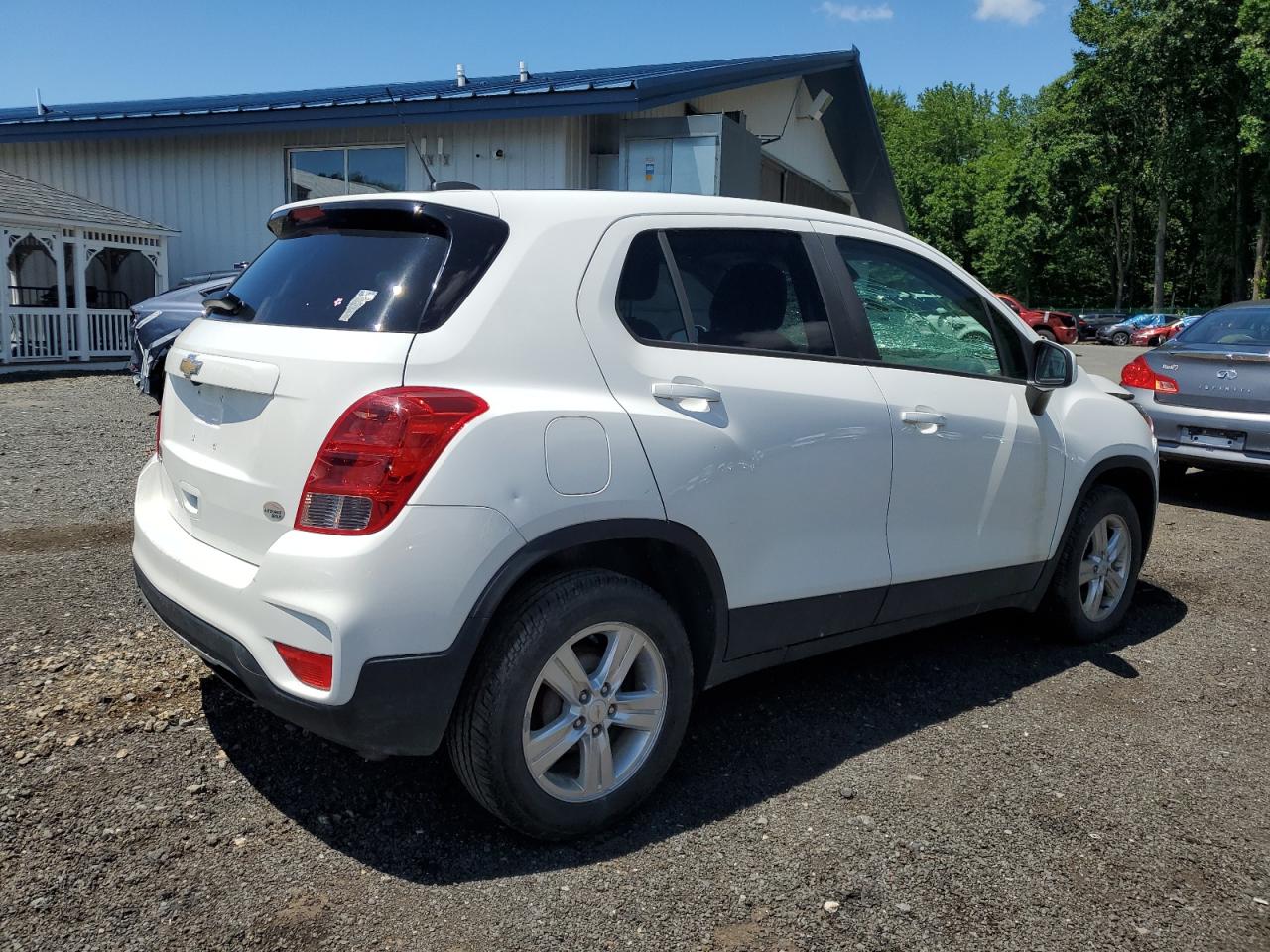 2021 Chevrolet Trax Ls vin: KL7CJKSB4MB301141