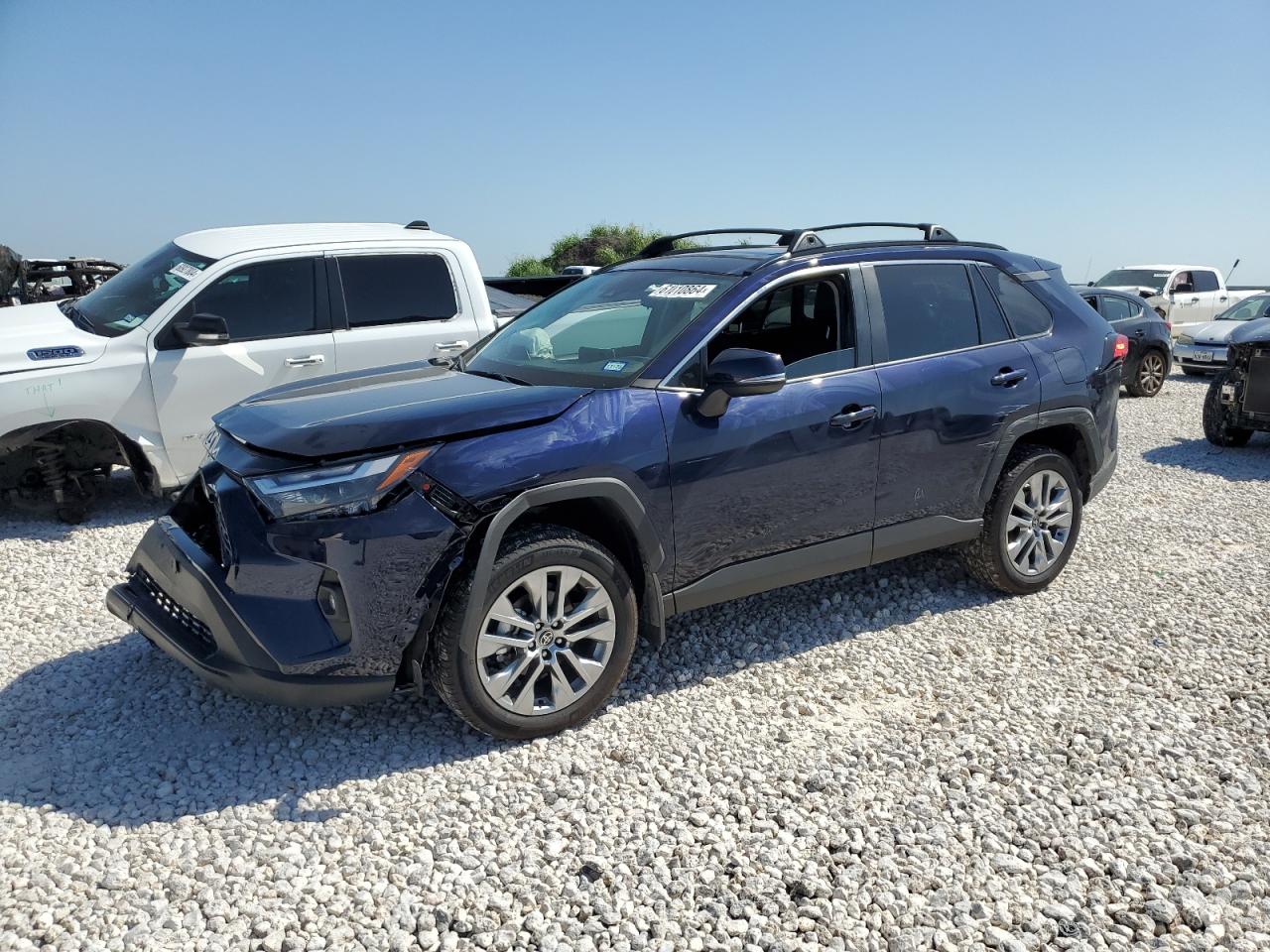 2T3C1RFV5RW302846 TOYOTA RAV4 2024