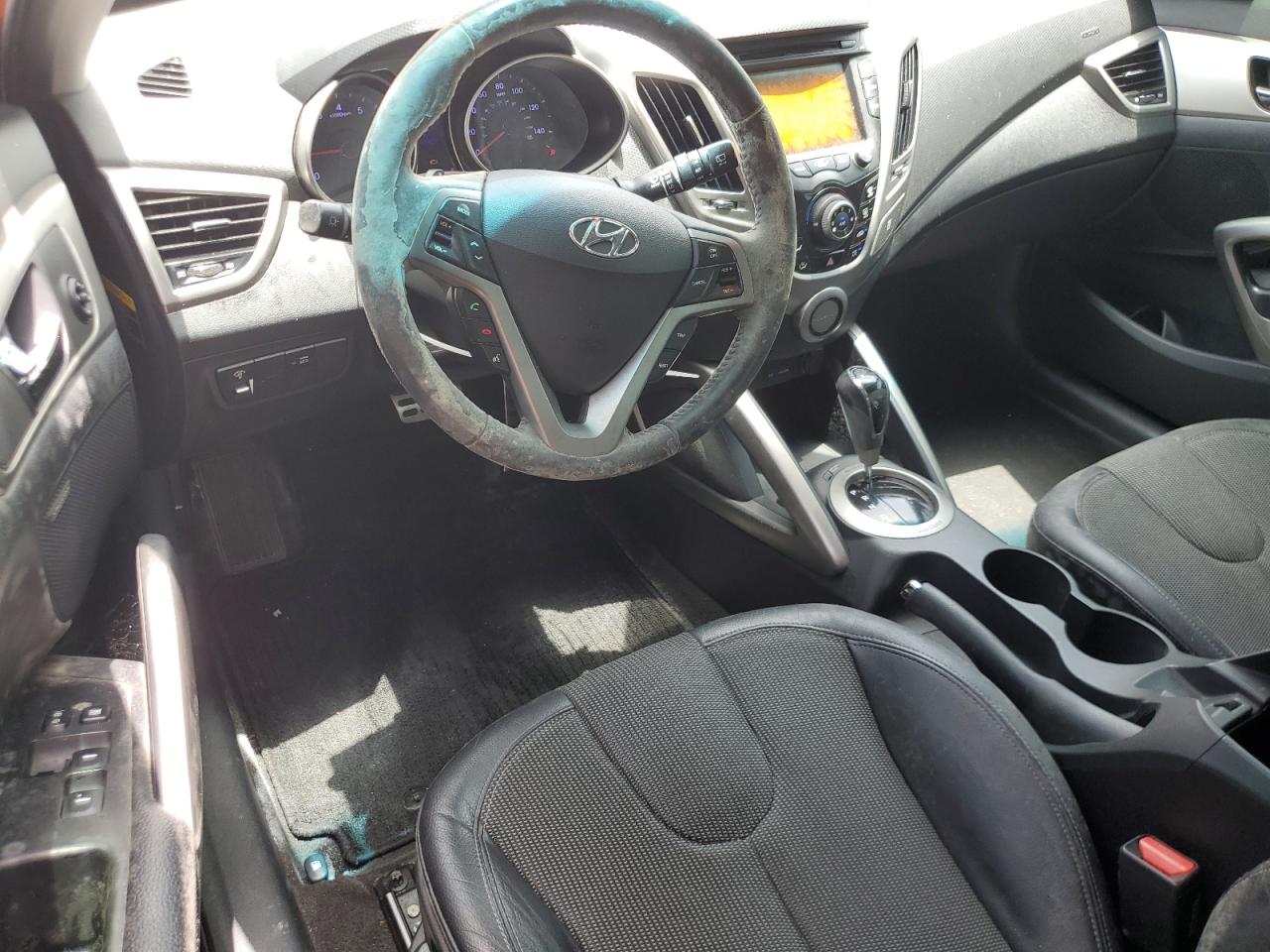KMHTC6AD8CU055491 2012 Hyundai Veloster