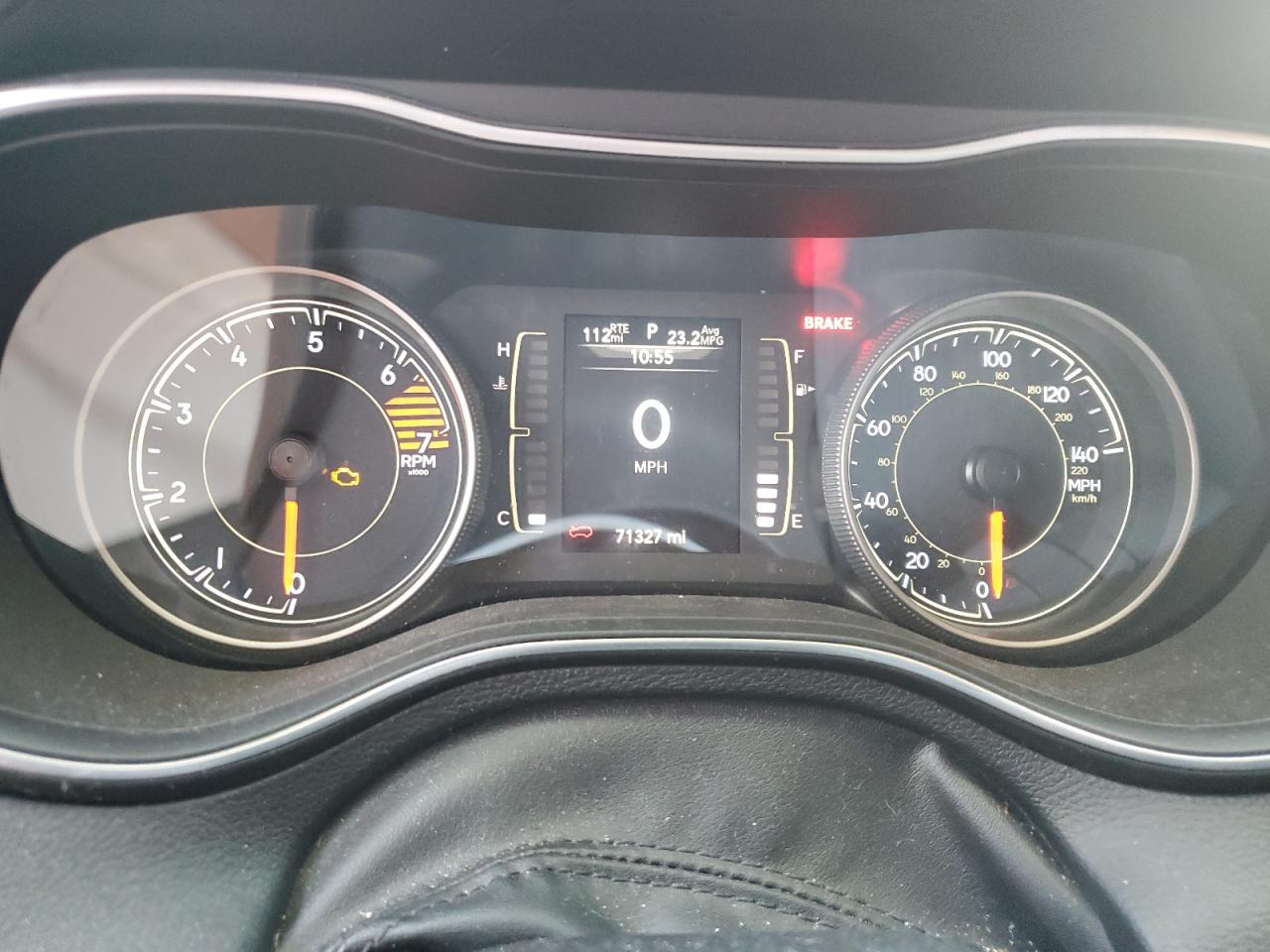 1C4PJLCB3KD358800 2019 Jeep Cherokee Latitude